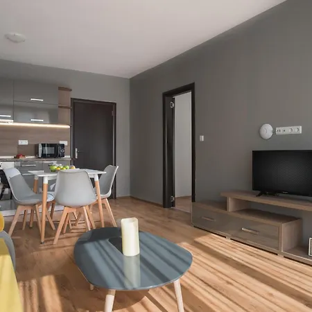 Marina Bay Apartmant Lägenhet Pomorie
