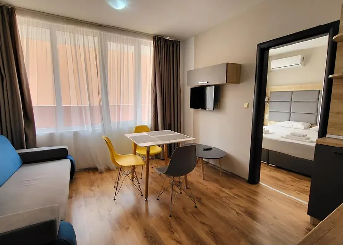 Marina Bay Apartmant * ポモリエ