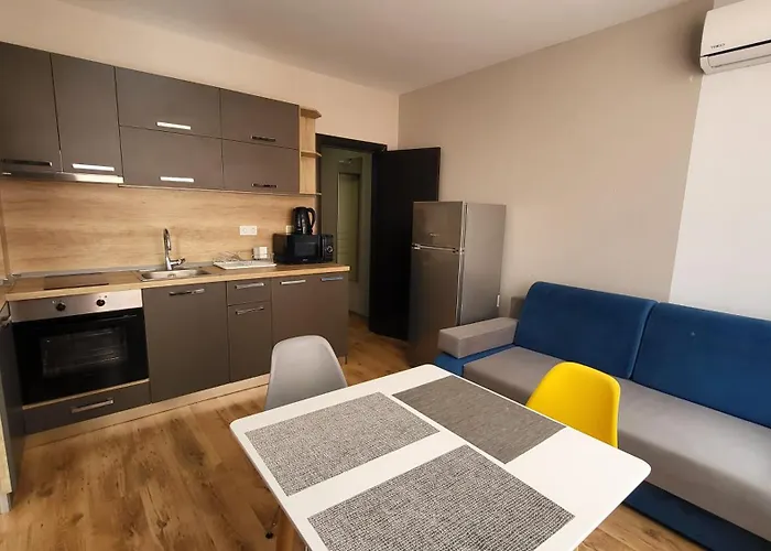 Marina Bay Apartmant アパート *